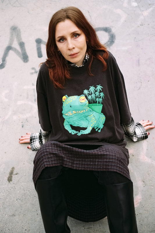 Green Frog Unisex Oversized T-Shirt – by Mondo Pupo