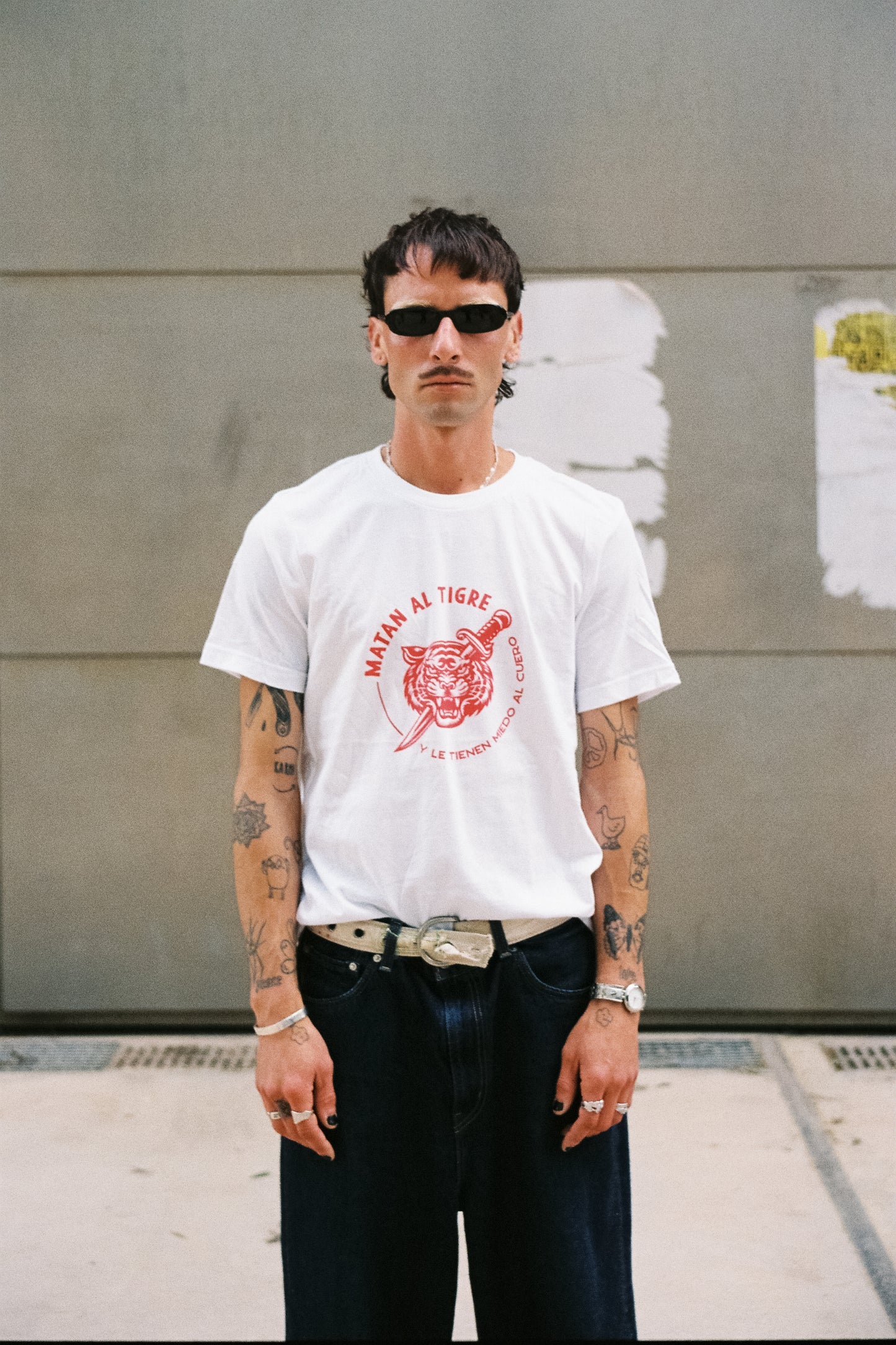 Tiger Venezuelan Proverb Unisex T-shirt –  by Muerte Tropical