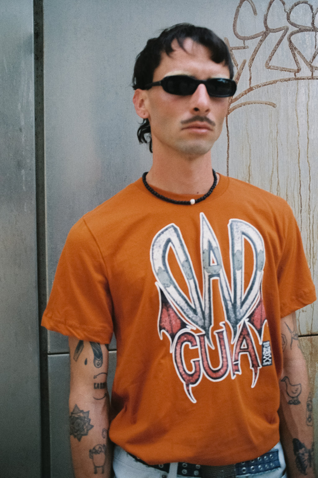 Dracula Dad T-Shirt – by Mondo Pupo